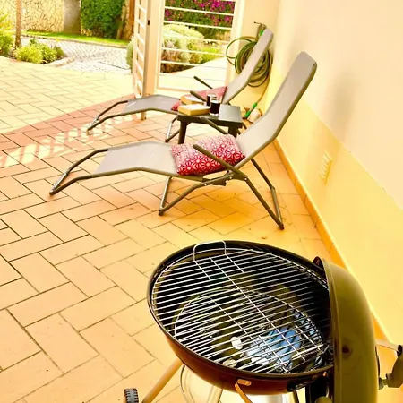 Mit Beheiztem Pool By Interhome 別荘