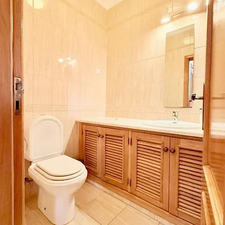 Mit Beheiztem Pool By Interhome 別荘 ブデンス