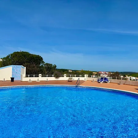 別荘 Mit Beheiztem Pool By Interhome *